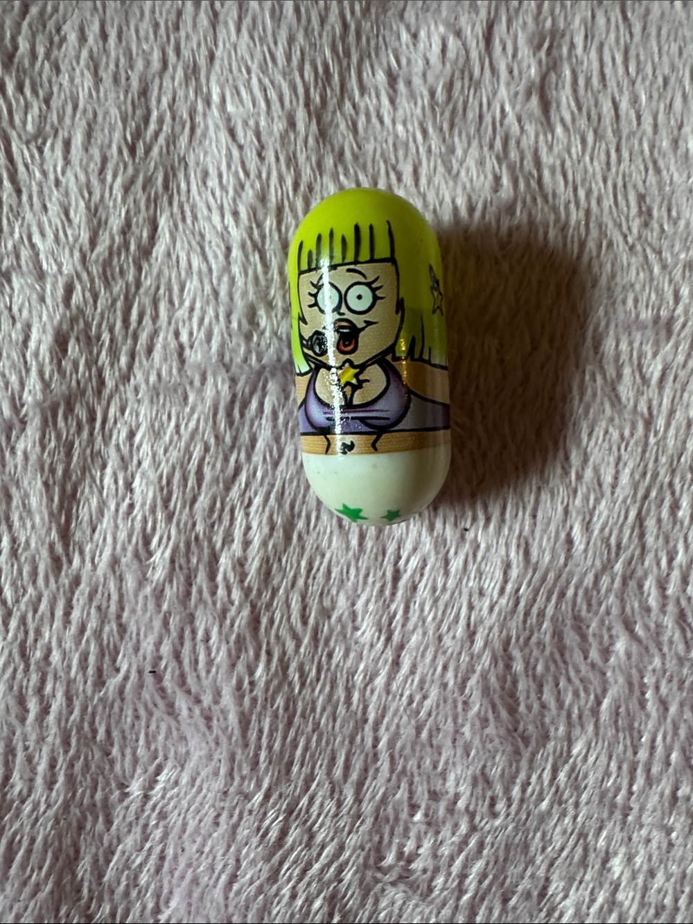 the Pop Star Bean from the original 2003 Series 1 Mighty Beanz